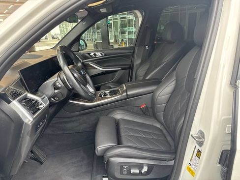 Used 2024 BMW X5 sDrive40i w/ Premium Package RWD image 17