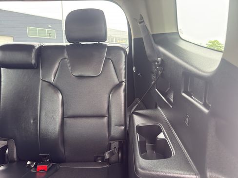 Used 2023 Kia Telluride S AWD/4WD image 35