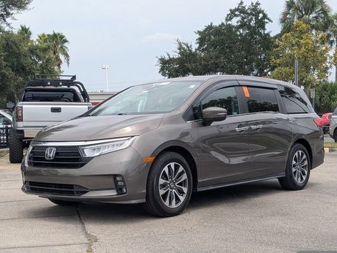 Used 2021 Honda Odyssey EX-L image 2