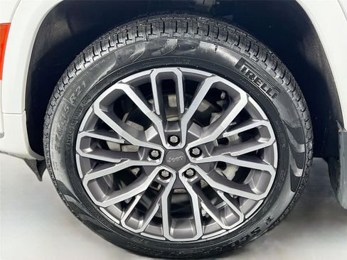 Used 2022 Jeep Grand Cherokee L Summit image 30