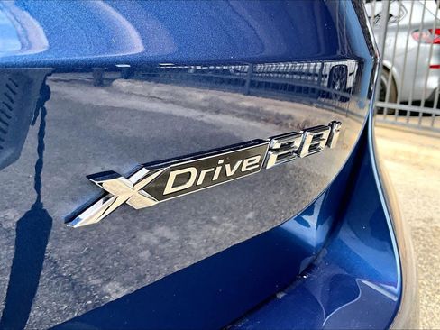 Used 2025 BMW X1 xDrive28i image 9