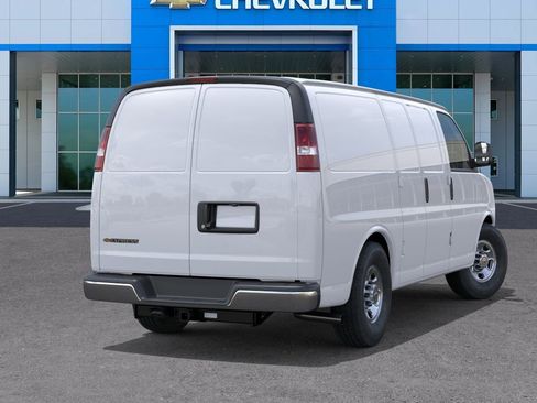 New 2026 Chevrolet Express 2500 w/ Driver Convenience Package RWD image 4