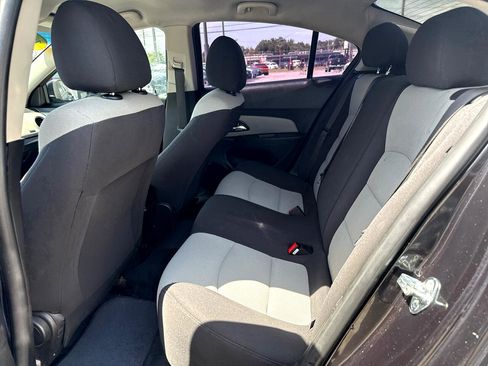 Used 2016 Chevrolet Cruze LS image 13