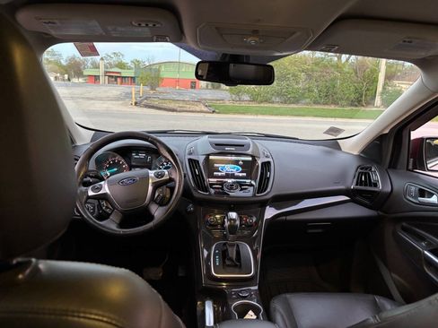 Used 2014 Ford Escape Titanium image 14