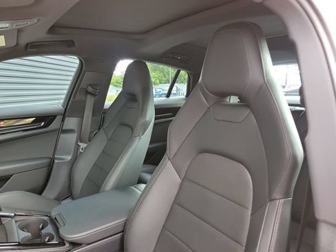 Certified 2024 Porsche Panamera 4 AWD/4WD image 5