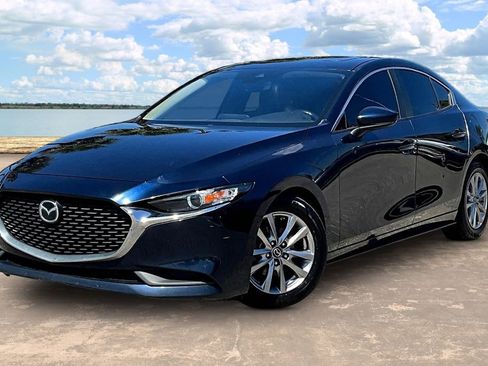 Used 2019 MAZDA MAZDA3 Sedan FWD image 1
