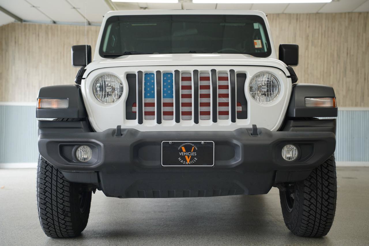 Used 2018 Jeep Wrangler Unlimited Sport S AWD/4WD image 3