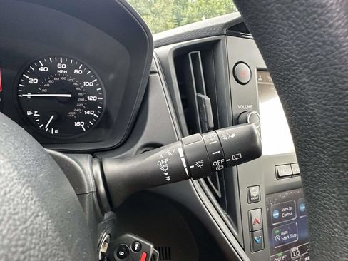 Certified 2024 Subaru Impreza 2.0i AWD/4WD image 27