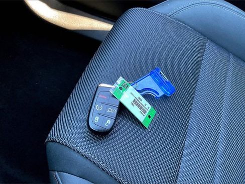 Used 2024 Dodge Hornet R/T image 11