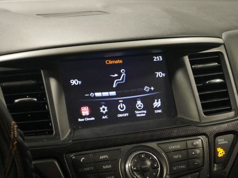 Used 2019 Nissan Pathfinder SV w/ Rock Creek Edition image 22