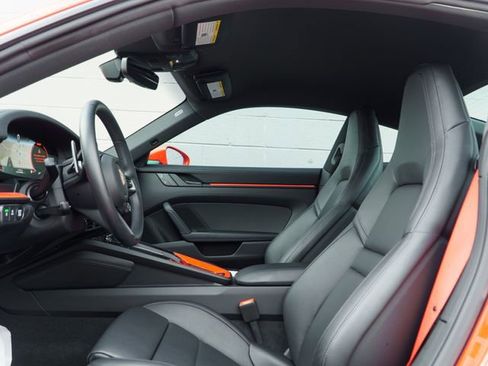 Certified 2025 Porsche 911 Carrera RWD image 17