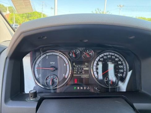 Used 2011 RAM 2500 SLT w/ Cold Weather Group AWD/4WD image 14