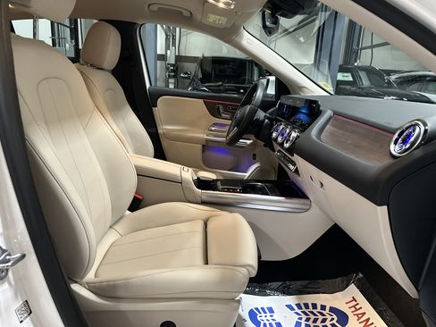 Certified 2023 Mercedes-Benz GLA 250 4MATIC image 30
