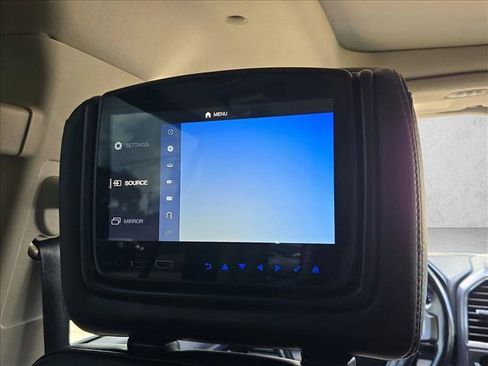 Used 2018 Ford Expedition Platinum RWD image 16
