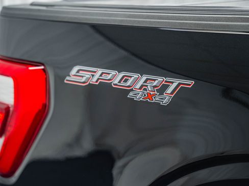 Certified 2023 Ford F150 Lariat w/ Equipment Group 502A High image 27