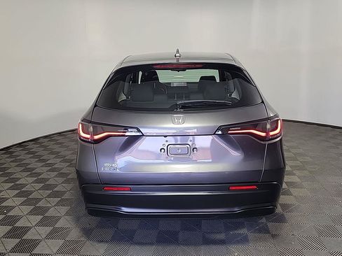 Certified 2024 Honda HR-V LX image 5