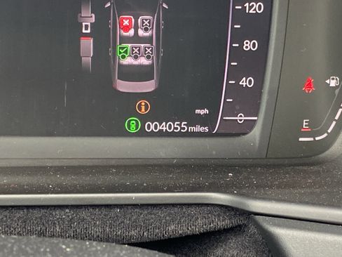 Certified 2025 Honda Accord SE image 28