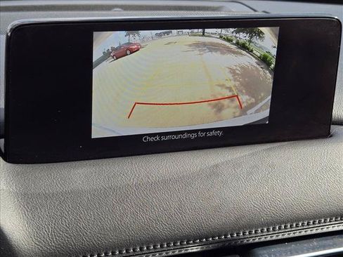 Used 2021 MAZDA CX-5 Touring FWD image 11