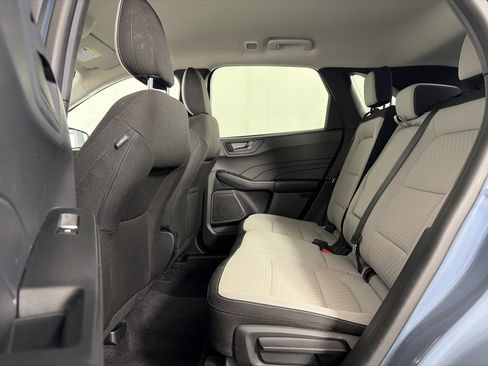 Used 2023 Ford Escape Active image 7