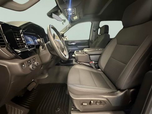 Certified 2025 Chevrolet Silverado 1500 LT image 19