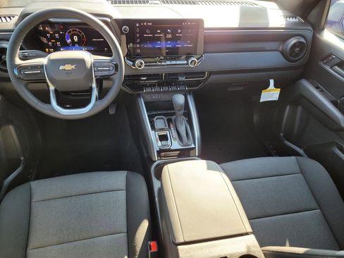 New 2026 Chevrolet Colorado W/T w/ WT Custom Package image 9