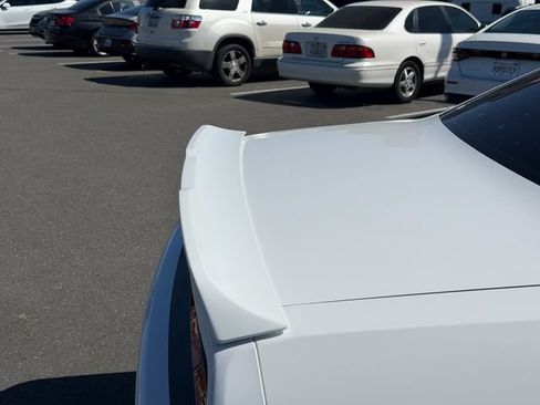 Used 2019 Dodge Challenger SXT RWD image 6