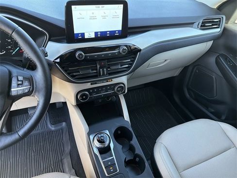 Used 2020 Ford Escape SEL image 28
