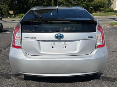 Used 2014 Toyota Prius Three FWD image 5
