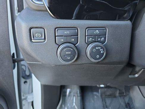 Certified 2022 Chevrolet Silverado 1500 LT w/ Protection Package image 20