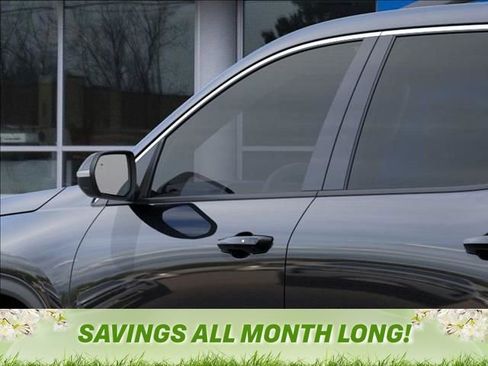 New 2026 Chevrolet Traverse LT w/ Sun and Wheel Package AWD/4WD image 12