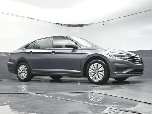 Used 2019 Volkswagen Jetta S w/ Driver Assistance Package FWD image 36