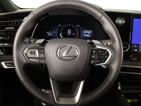 Used 2025 Lexus RX 350 FWD w/ Technology Package image 25