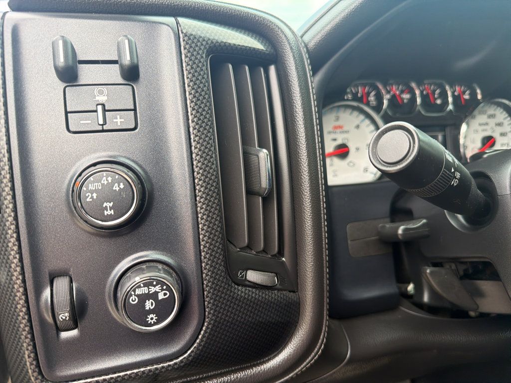 Used 2014 Chevrolet Silverado 1500 LTZ AWD/4WD image 11