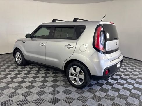 Used 2019 Kia Soul FWD image 33