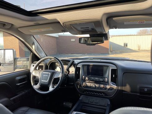 Used 2016 GMC Sierra 2500 Denali w/ Duramax Plus Package image 30