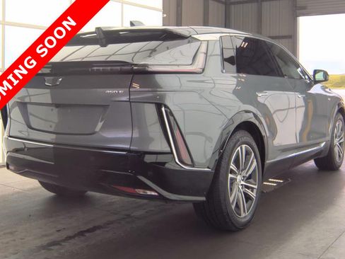 Used 2023 Cadillac Lyriq 2WD image 4