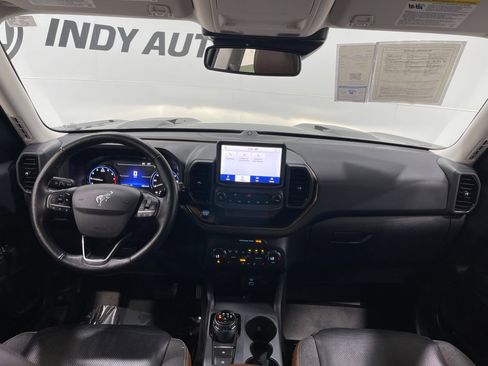 Used 2021 Ford Bronco Sport Outer Banks w/ Outer Banks Package (96D) AWD/4WD image 17