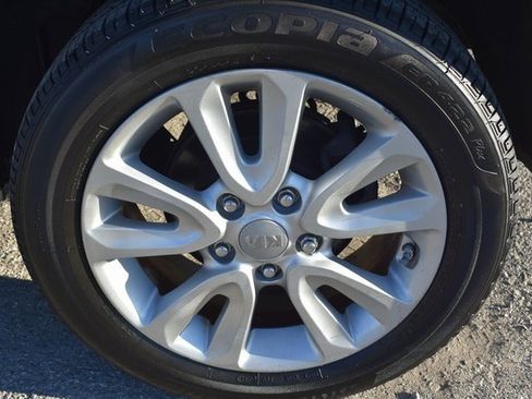 Used 2013 Kia Soul + w/ Audio Pkg image 40