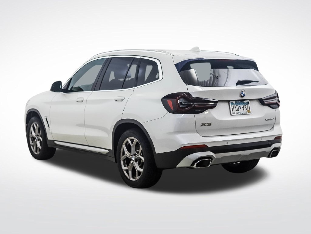 Used 2022 BMW X3 xDrive30i w/ Convenience Package AWD/4WD image 3