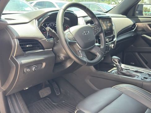 Used 2023 Chevrolet Traverse Premier w/ Redline Edition AWD/4WD image 13