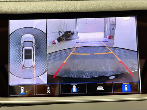 New 2025 Cadillac XT5 Premium Luxury w/ Technology Package AWD/4WD image 14