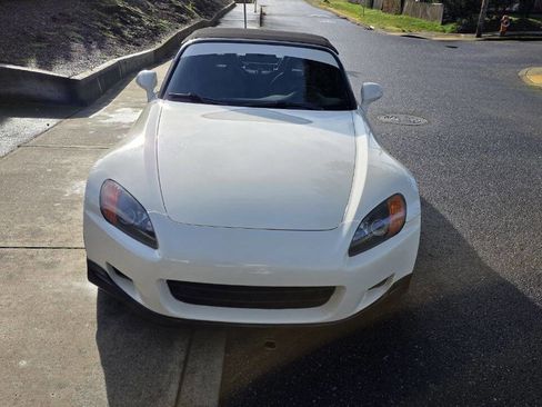 Used 2000 Honda S2000 Base 2dr Convertible image 2