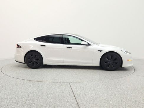 Used 2022 Tesla Model S AWD/4WD image 4