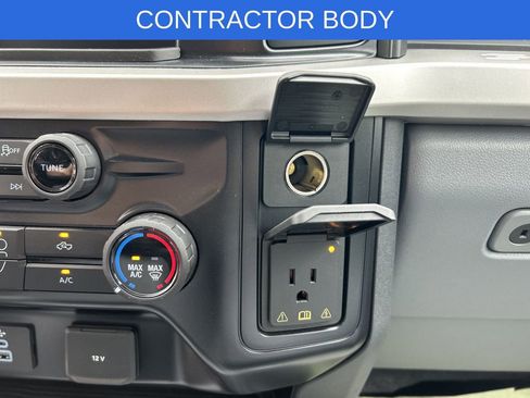 New 2025 Ford F550 4x4 Crew Cab image 27