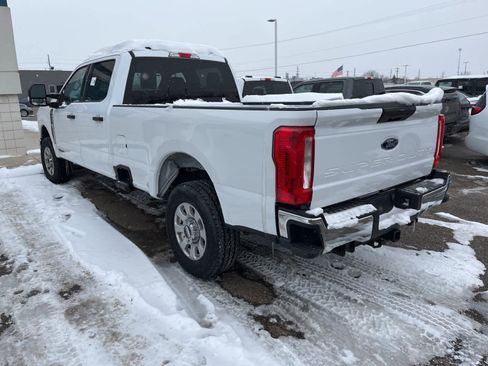 Used 2024 Ford F250 XLT image 9