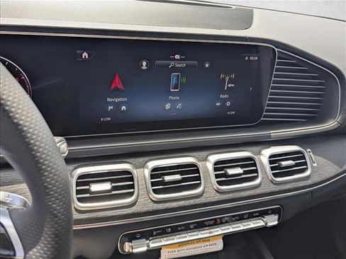 New 2026 Mercedes-Benz GLS 450 4MATIC image 11
