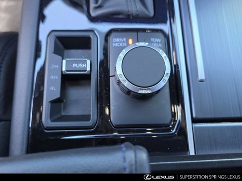 Used 2024 Toyota Tundra Platinum image 20