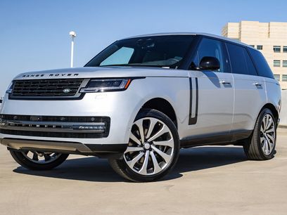New 2025 Land Rover Range Rover SE