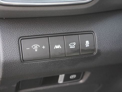 Used 2023 Hyundai Santa Fe SEL image 31