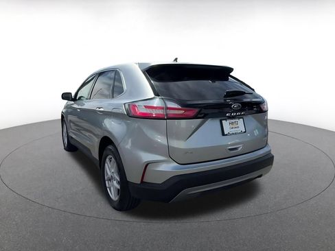 Used 2024 Ford Edge SEL AWD/4WD image 11